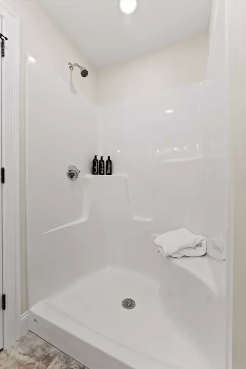 17 Nicols Way #17, Easthampton, MA 01027 photo 19