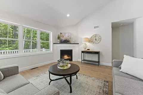 17 Nicols Way #17, Easthampton, MA 01027 photo 13