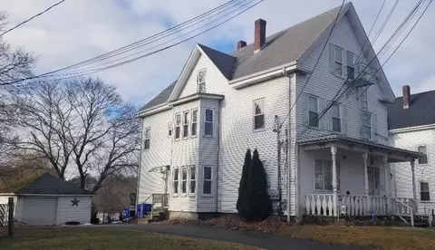 30 Briggs St, Taunton, MA 02780