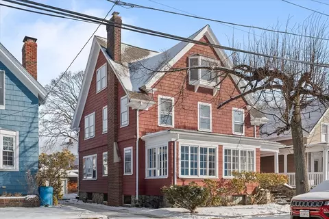 36 Basset St, Lynn, MA 01902