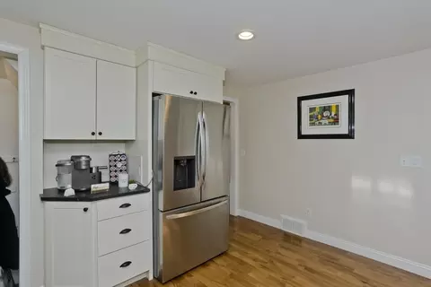Kitchen - 105 Oregon St, Springfield, MA 01118 photo 4 of 4
