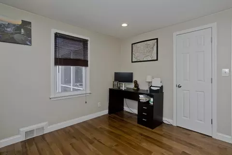 Other - 105 Oregon St, Springfield, MA 01118 photo 3 of 10