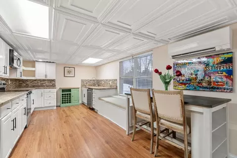 Kitchen - 242 Boston Rd, Sutton, MA 01590 photo 4 of 5