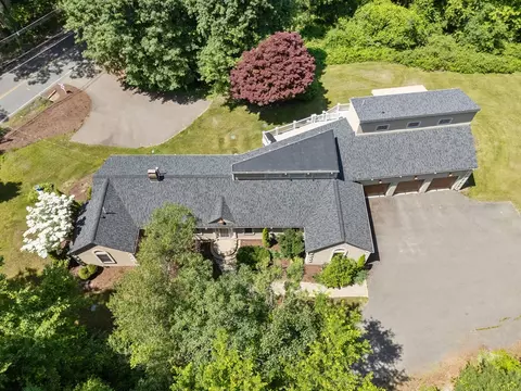 View/Area - 242 Boston Rd, Sutton, MA 01590 photo 3 of 4