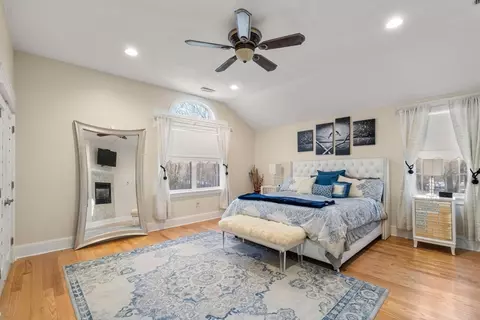 Bedroom - 242 Boston Rd, Sutton, MA 01590 photo 3 of 6