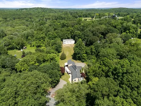 View/Area - 242 Boston Rd, Sutton, MA 01590 photo 2 of 4