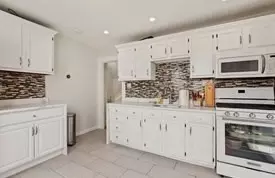 8 Bradford Ter, Everett, MA 02149 photo 17