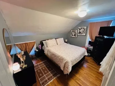 Bedroom - 471 Middle St, Fall River, MA 02724 photo 2 of 2