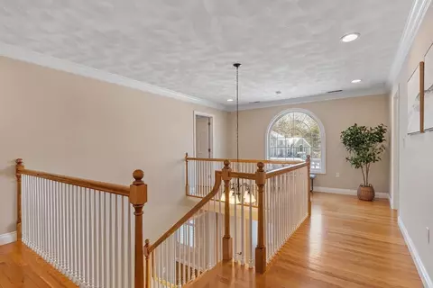 10 Shadow Ln, Andover, MA 01810 photo 22