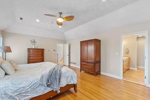 10 Shadow Ln, Andover, MA 01810 photo 25