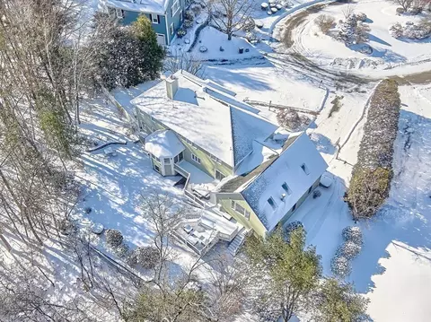 10 Shadow Ln, Andover, MA 01810 photo 41