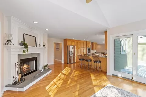 10 Shadow Ln, Andover, MA 01810 photo 10