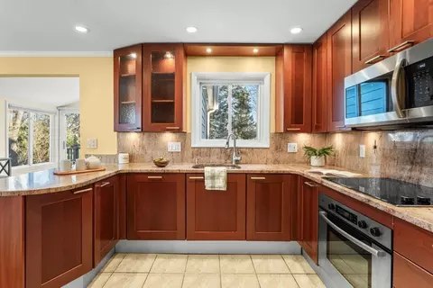 512 Appleton St, Arlington, MA 02476 photo 15