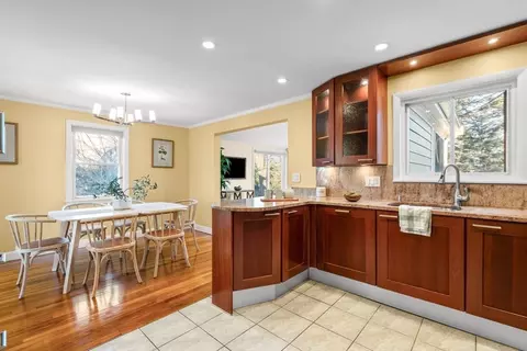 512 Appleton St, Arlington, MA 02476 photo 12