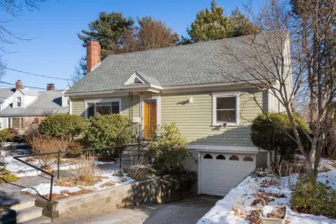 512 Appleton St, Arlington, MA 02476 photo 2