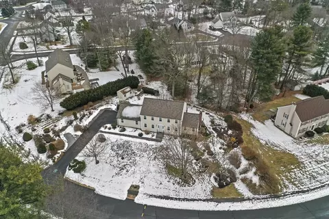 28 Wildflower Dr, Sutton, MA 01590 photo 41