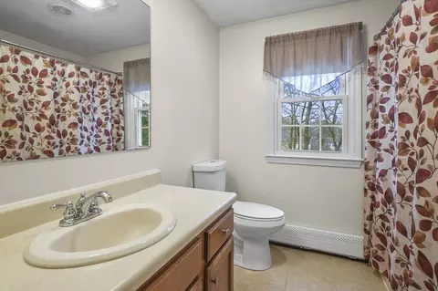 28 Wildflower Dr, Sutton, MA 01590 photo 25