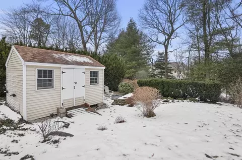 28 Wildflower Dr, Sutton, MA 01590 photo 39