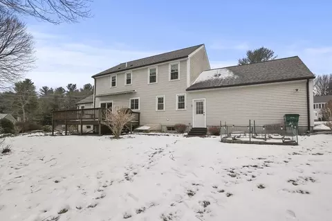 28 Wildflower Dr, Sutton, MA 01590 photo 37