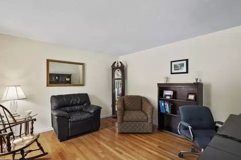 28 Wildflower Dr, Sutton, MA 01590 photo 18