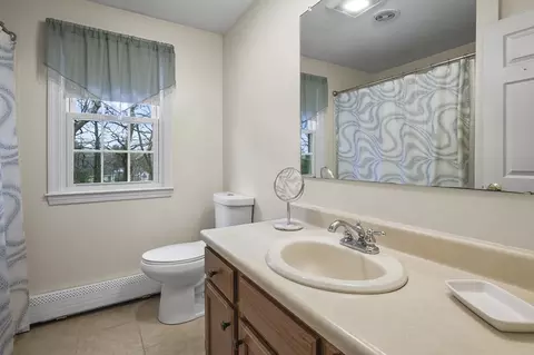 28 Wildflower Dr, Sutton, MA 01590 photo 31