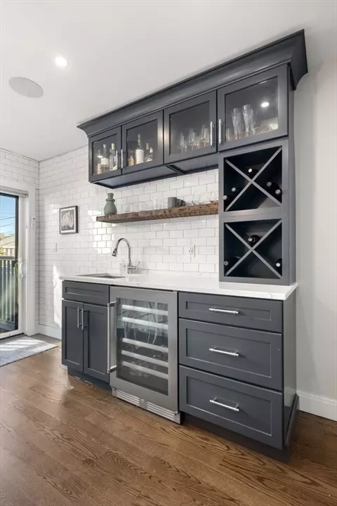 504 E 3rd St, Boston, MA 02127 photo 7
