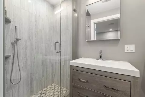 504 E 3rd St, Boston, MA 02127 photo 22