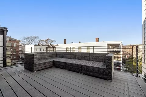 504 E 3rd St, Boston, MA 02127 photo 20