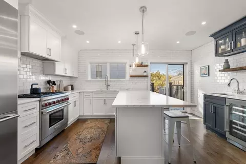 504 E 3rd St, Boston, MA 02127 photo 4