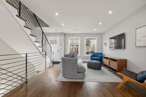 504 E 3rd St, Boston, MA 02127 photo 11