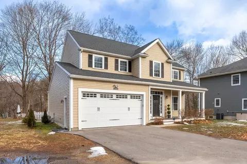 112 Winter St, Framingham, MA 01702