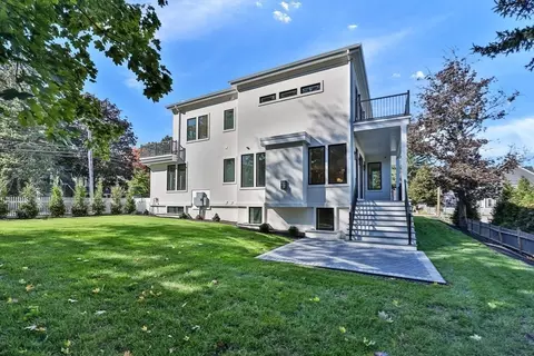 5 Colonial Rd, Needham, MA 02492 photo 35