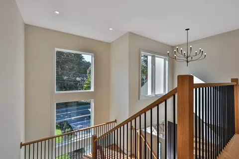 5 Colonial Rd, Needham, MA 02492 photo 11