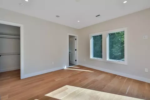 5 Colonial Rd, Needham, MA 02492 photo 19