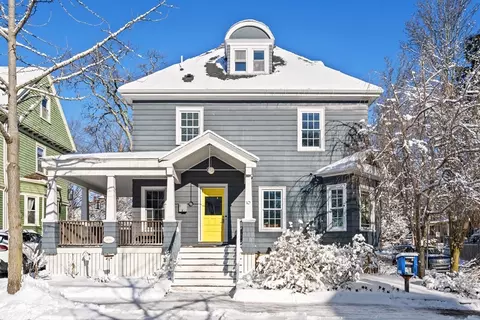 10 Ashmont St, Boston, MA 02124