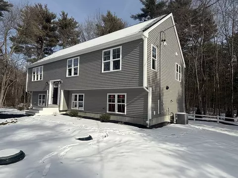 161 Anna Dr, East Bridgewater, MA 02333