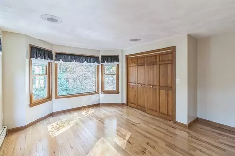Bedroom - 10 Daniels Rd, Mendon, MA 01756 photo 3 of 5