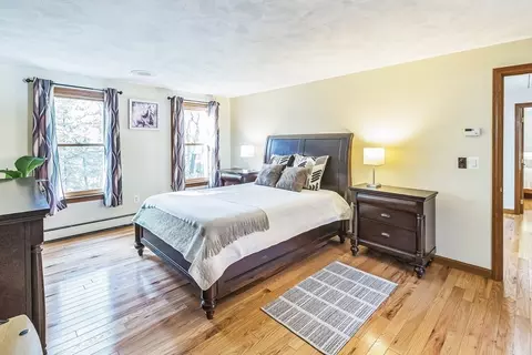 Bedroom - 10 Daniels Rd, Mendon, MA 01756 photo 1 of 5