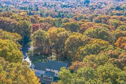 View/Area - 10 Daniels Rd, Mendon, MA 01756 photo 2 of 2