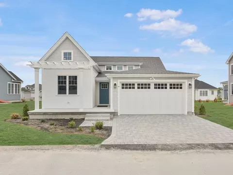 50 Yvonne Ln, Rehoboth, MA 02769