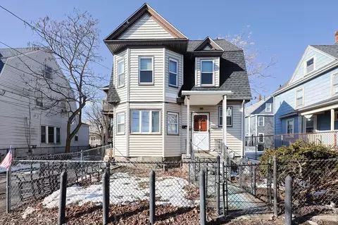 20 Hersey Pl, Quincy, MA 02169