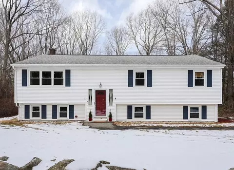 23 Oregon Rd, Ashland, MA 01721