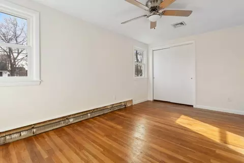 13 Meadowbrook Rd, Saugus, MA 01906 photo 12