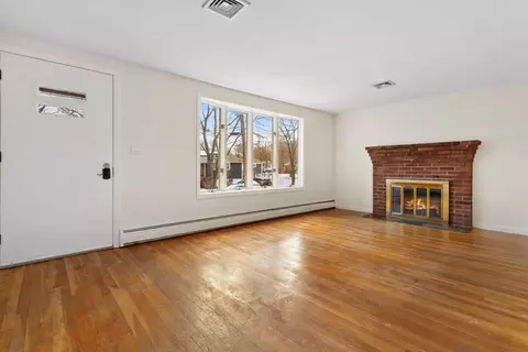 13 Meadowbrook Rd, Saugus, MA 01906 photo 4