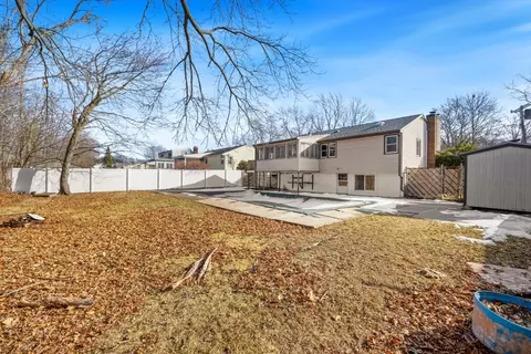 13 Meadowbrook Rd, Saugus, MA 01906 photo 28