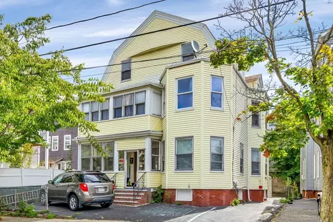 43 Bradley St, Somerville, MA 02145