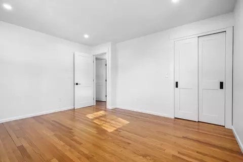 Bedroom - 29 Old Marlboro Rd, Maynard, MA 01754 photo 7 of 8