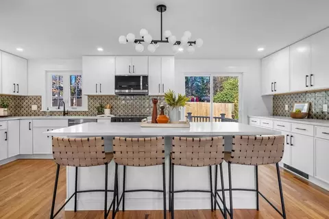 Kitchen - 29 Old Marlboro Rd, Maynard, MA 01754 photo 2 of 8
