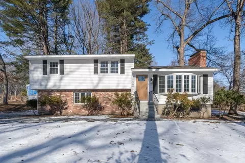 Exterior - 29 Old Marlboro Rd, Maynard, MA 01754 photo 2 of 5