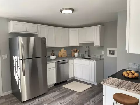 86 Fieldston St, Springfield, MA 01119 photo 4